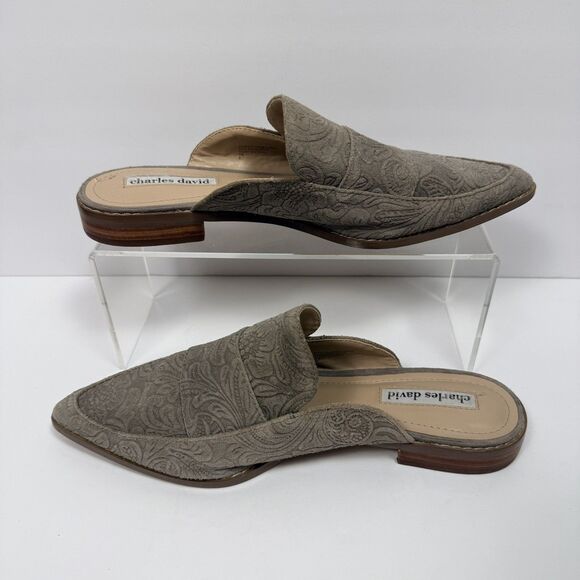 Charles David Porter Mules Womens 8 Embossed Gray Leather Slip On Clog Shoes - Picture 2 of 6